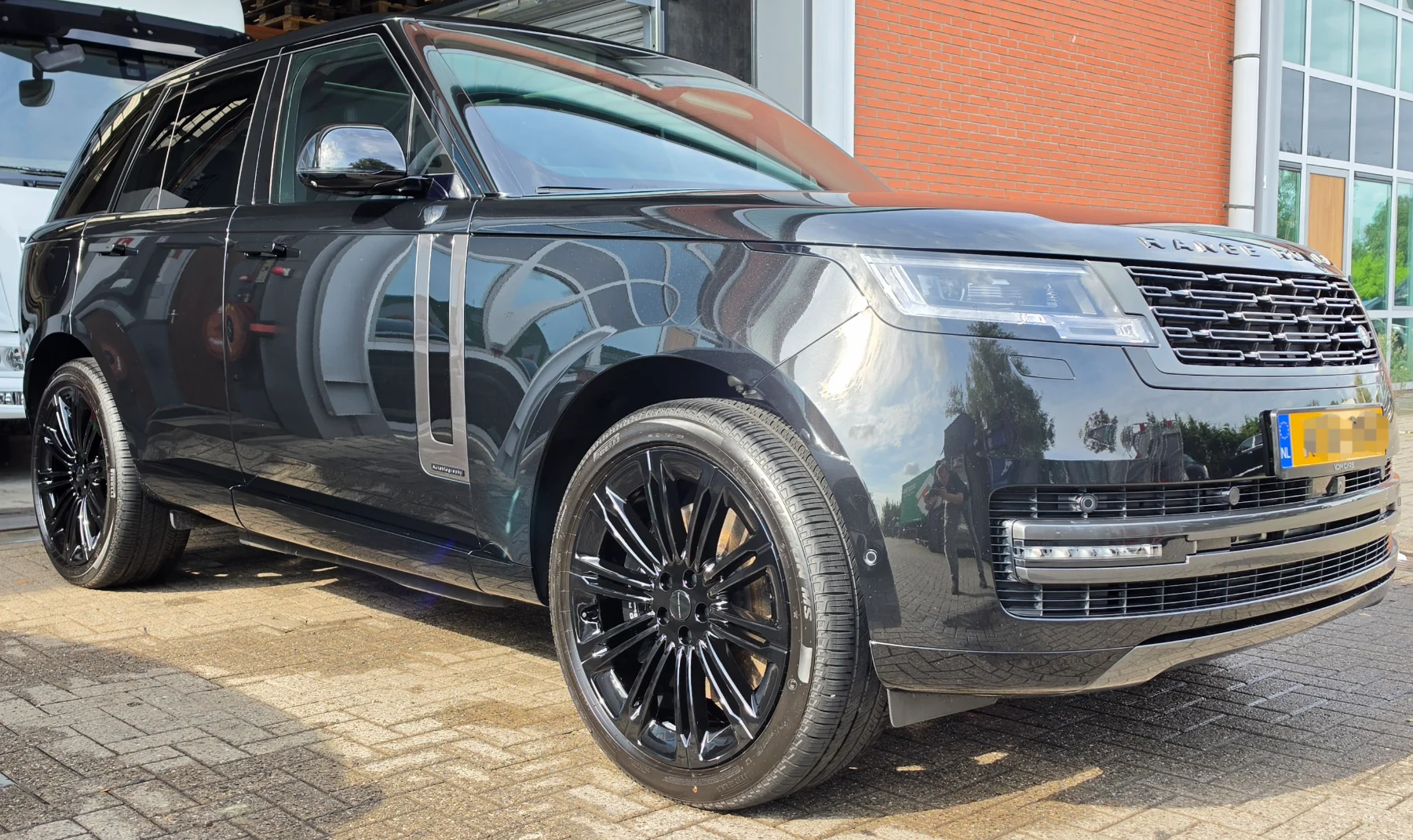 Range Rover P550e Autobiography exterieur na detailing