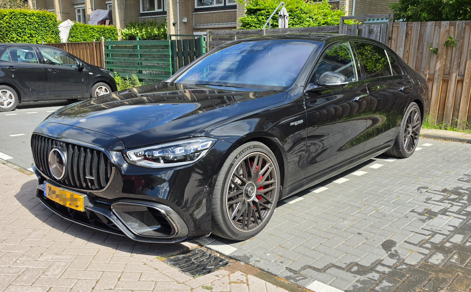 Mercedes-AMG S63 voor wasbeurt
